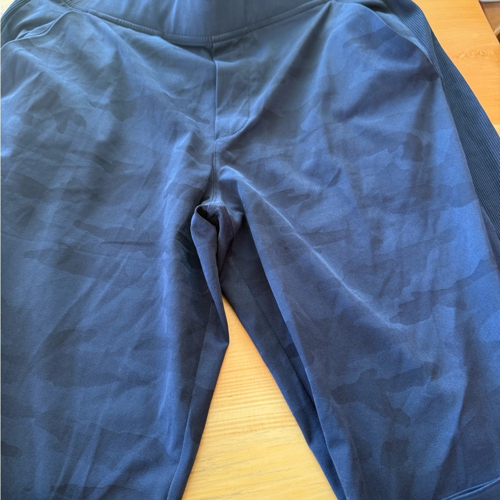 Athleta Deep Blue Performance Wear - Picture 3 of 7